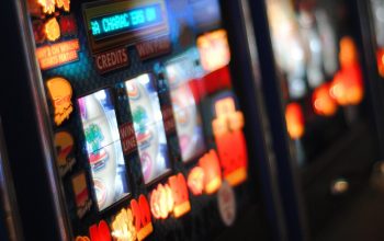 A very effective Elements Of Online Vs. Traditional Slot